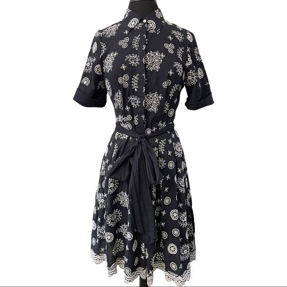 STAC_Fashion's tweet photo. So good I had to share! Check out all the items I'm loving on @Poshmarkapp #poshmark #fashion #style #shopmycloset #underarmour #brooksbrothers #ttahari: https://t.co/dYY1TjN6cc https://t.co/ouQe1lmPox