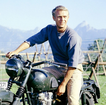 RT @oxley264: STEVE McQUEEN
is Hilts 'The Cooler King'
THE GREAT ESCAPE 1963 https://t.co/JXM9AmgUOK