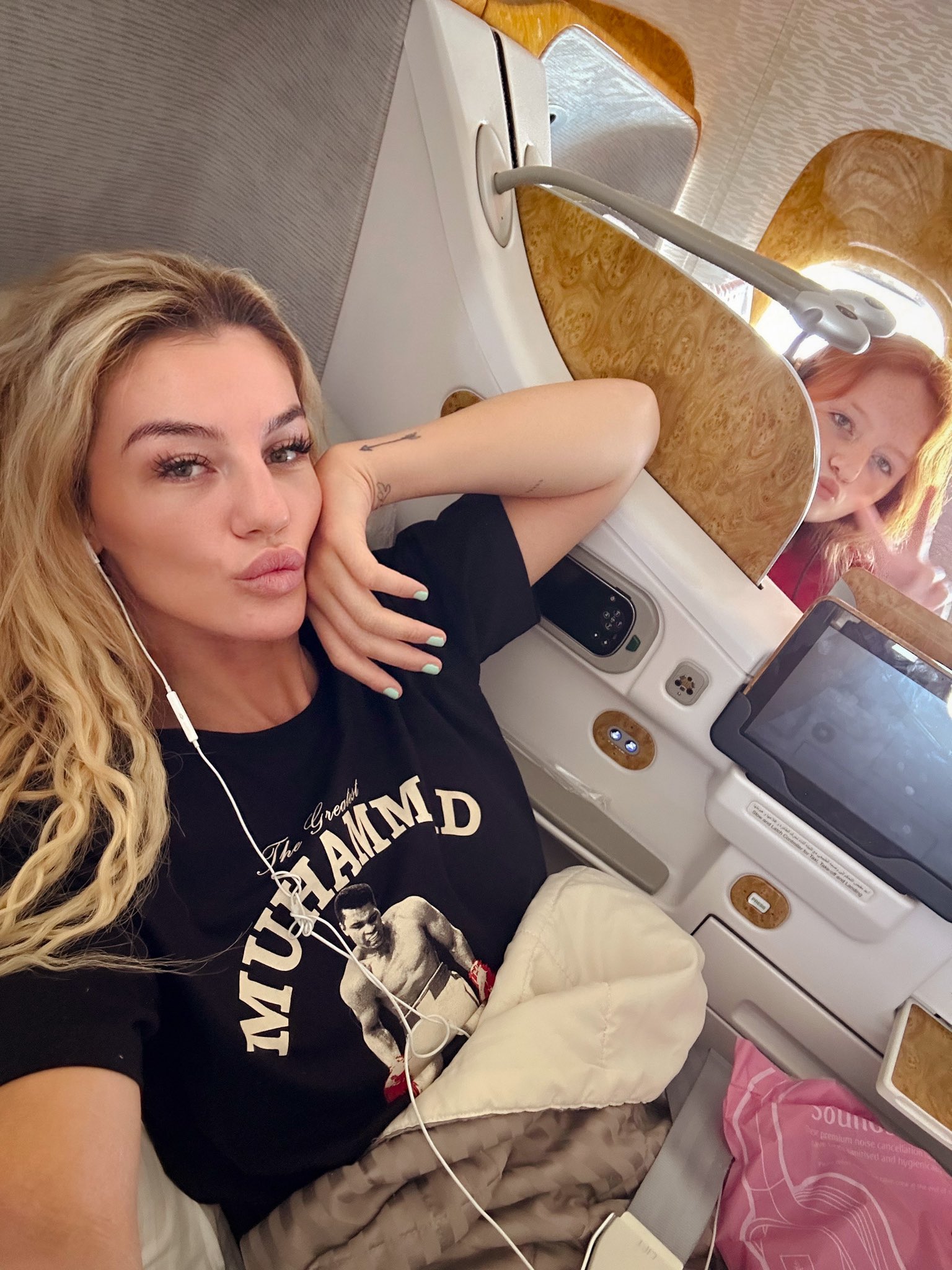 leah-mccourt-on-twitter-another-great-time-in-thailand-seeing-family