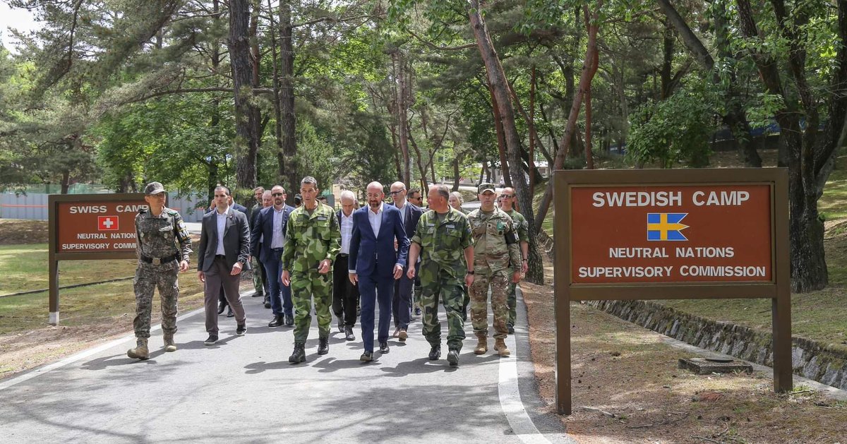 A total of 1,124 #SwedishRedCross <a href="/RodaKorset/">Svenska Röda Korset</a> personnel treated both military &amp; civilian patients from 1950 to 1957 in 🇸🇪 #FieldHospital, #Busan.  #Sweden continue to support #Armistice by participating in the #NNSC. @SwedeninKr #UnderOneFlag #유엔사 
instagram.com/p/CuvZyq6poXX/…