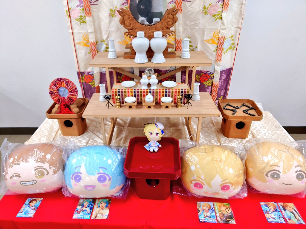 Yas_sa_'s tweet photo. おさわりOKとの事で必勝祈願させてもらった‼️🐇✨ https://t.co/vVwUXe3o7o