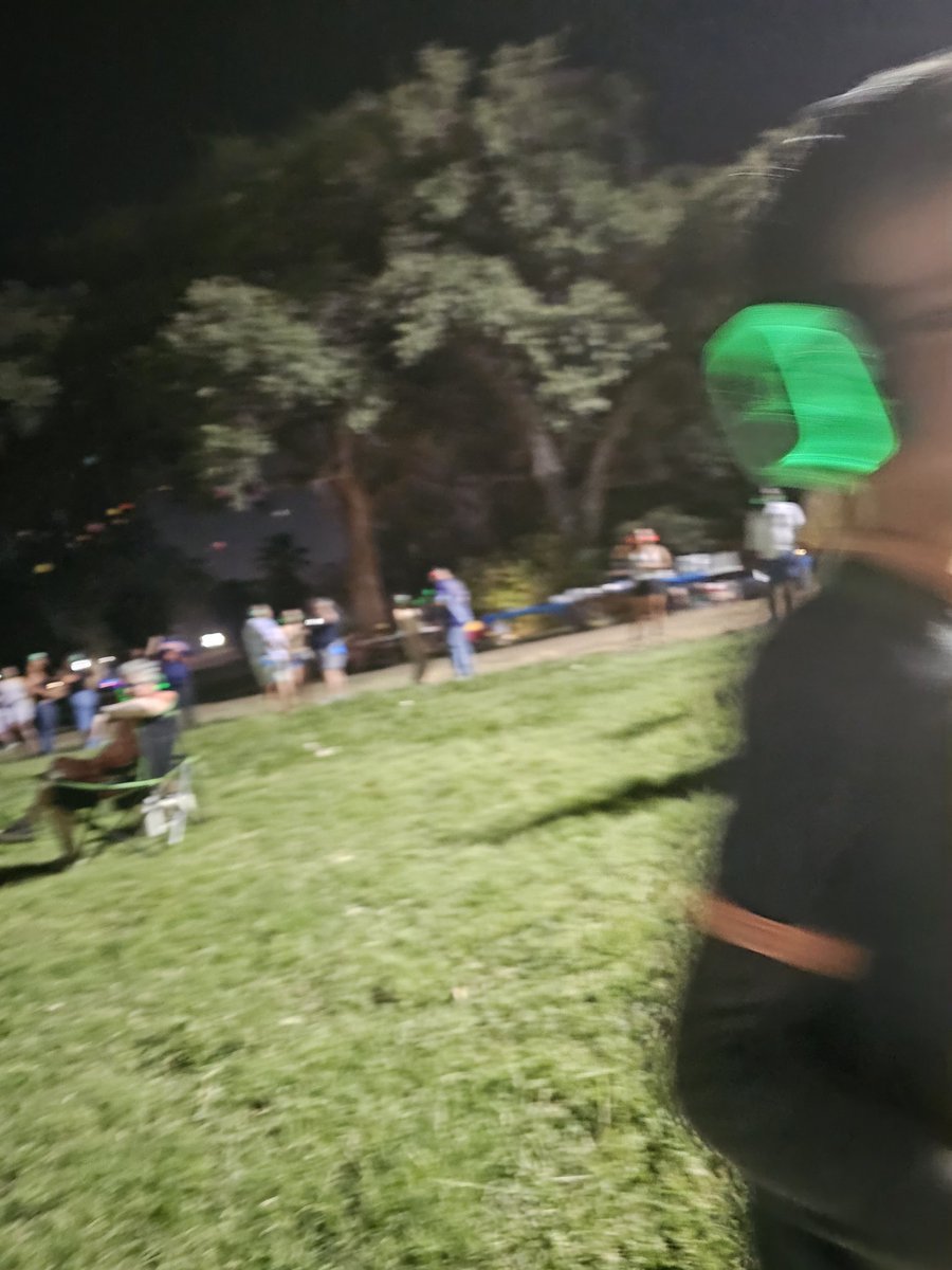 ellesee87's tweet photo. Had a great time dancing and spending time with the family at #SilentDisco.🎶🎧 🪩💃🕺🌃
It was a cool experience! Thanks @SAParksandRec @COSAGOV ! 
#saParksAndRec #SATX #SanAntonio #SummerFun #summertime #summer2023 #SummerVibes #FamilyFun https://t.co/HyNnEDpGtO