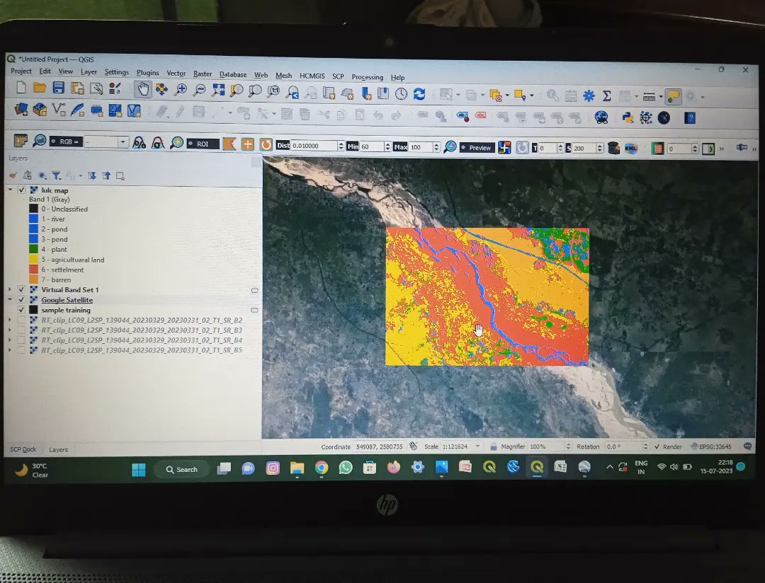 Landsat 8 supervised image classification on QGIS 3.32
 Image of Damodar River along with Bardhaman (west Bengal ,India ) 
#landsat #supervised #imageclassification  #gis #remotesensing #giswork #usgsearthexplorer #landsat8 #earth #isro #isroindia #nasa #india #qgis