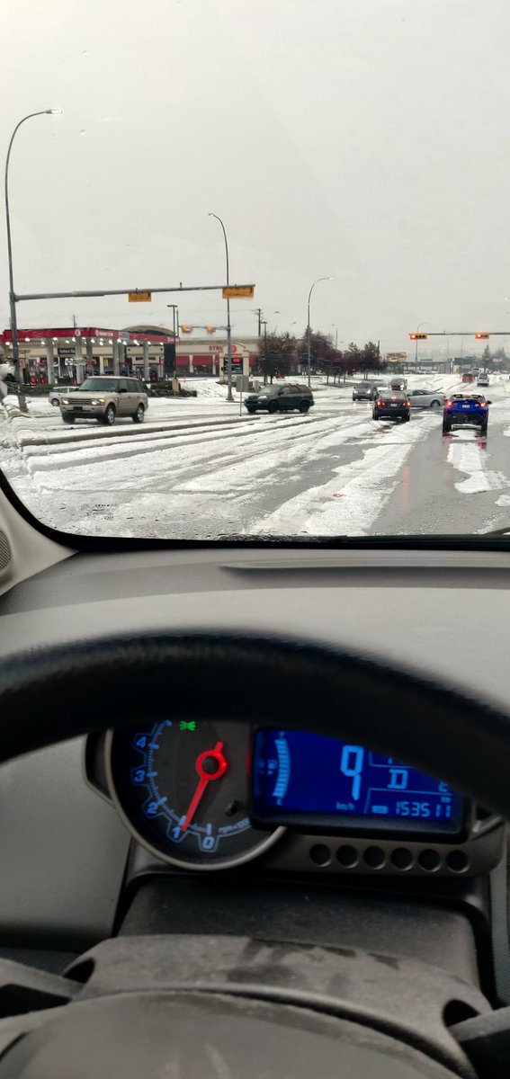 G_Ranna's tweet photo. Get your shit together #yycweather https://t.co/hmYp8fIJzs