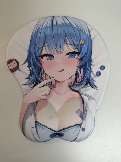 マウスパッドサンプルきちゃー!! キスマの発色がいい