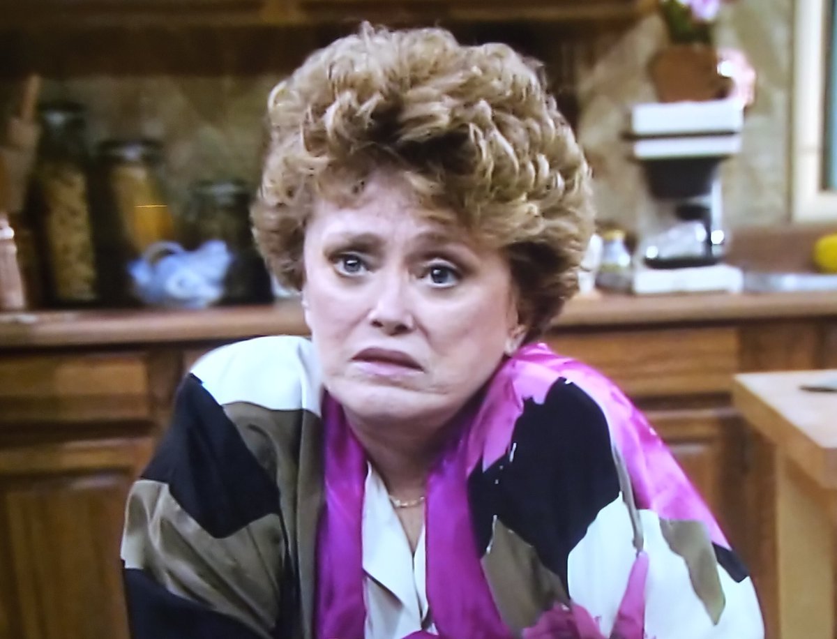 Only on my 2nd complete series watch through of #GoldenGirls & #RueMcClanahan in the episode where she's a writer & sleep deprived, man, stole the show. She outdid #BeaArthur in this one, a hard thing to do.