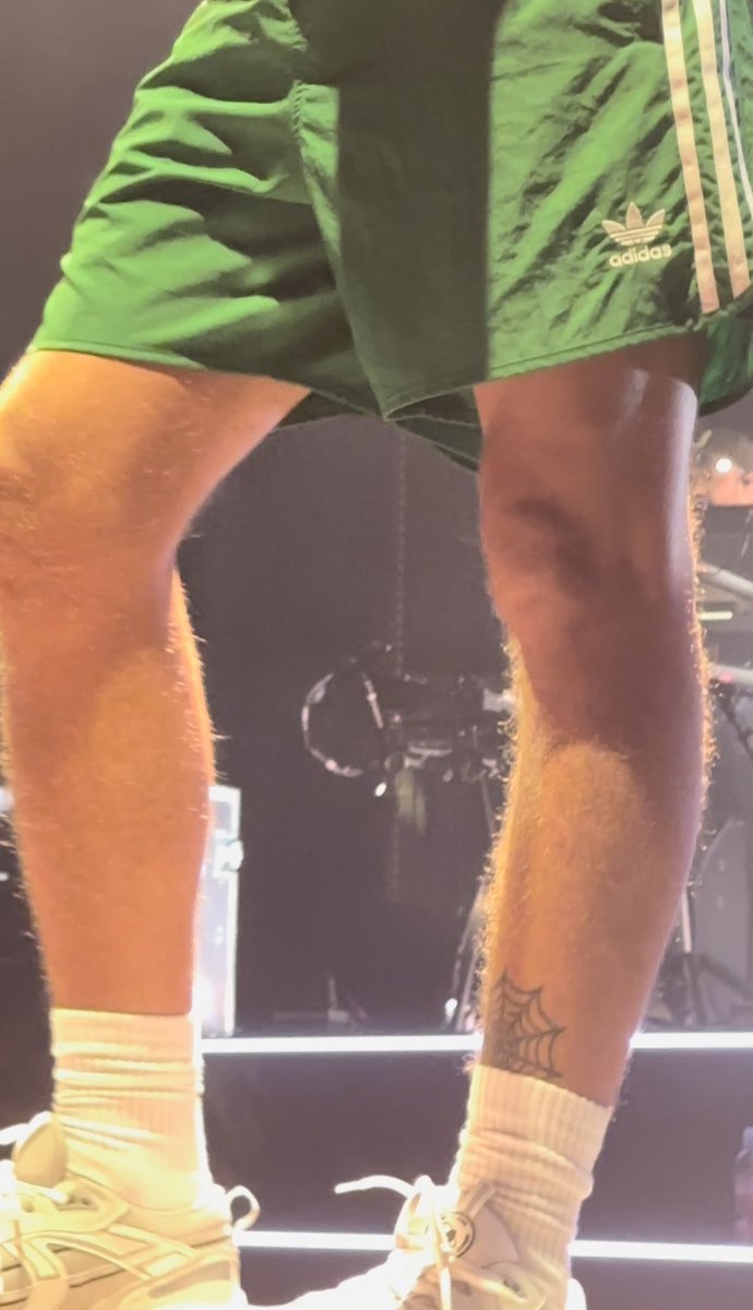 HLDTour's tweet photo. The knees have made yet another appearance.
#FaithInTheFutureAtlanta
7.15.23

📸: outerspaceangie https://t.co/dmpjhOsWOw