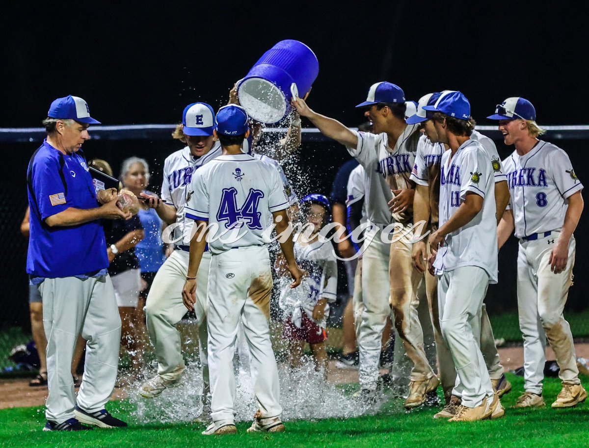 ChrisSchmitz168's tweet photo. “177 Again in District 10”
Eureka American Legion Post 177 claims another D10 post season tournament title, with a 6-1 win tonight over Kirkwood Post 156 on the campus of Principia!
@Post177Baseball @Kirkwood_Legion @MOLegionBall @scoreboardguy @EurekaCats @KHS_Baseball17 #AL🇺🇸 https://t.co/ADePq3fv1a