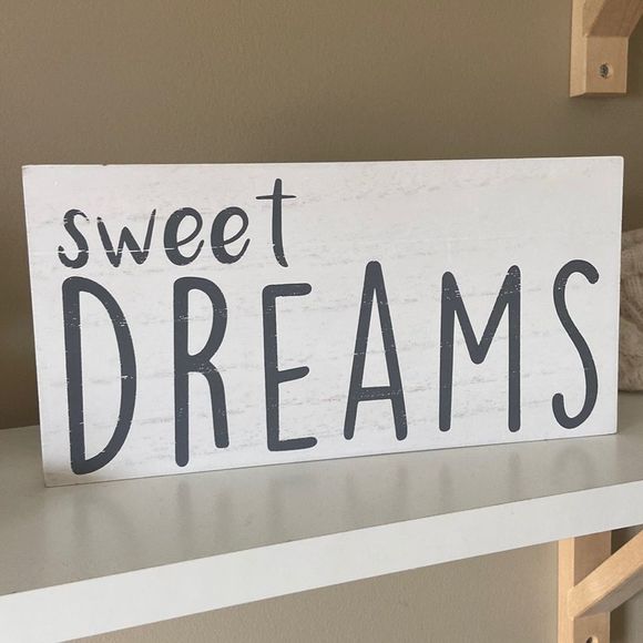 Mary Stebbins tweet media