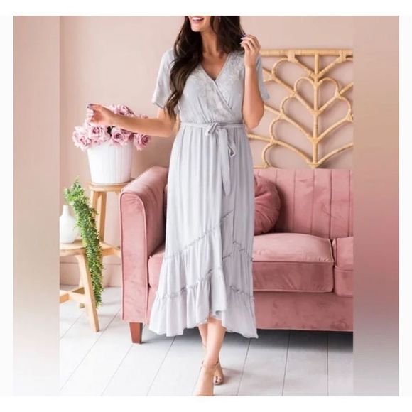 k_puschmann's tweet photo. So good I had to share! Check out all the items I'm loving on @Poshmarkapp from @Mariana23381400 #poshmark #fashion #style #shopmycloset #bonniebaby #nobrand #burberry: https://t.co/6Vrzo6SM8x https://t.co/HrV2s2tCO4