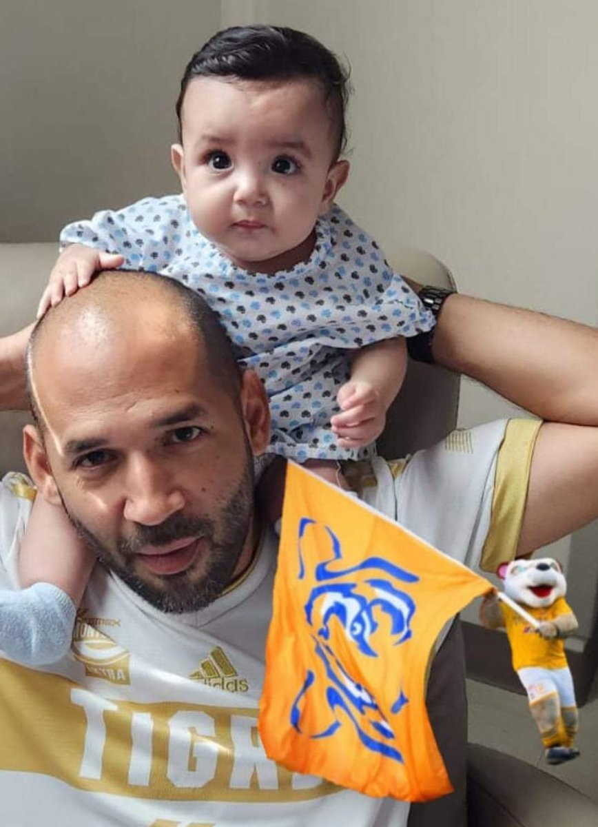 PaezPaezf25's tweet photo. @TUDNMEX  #SabadoFutbolero 
Hoy gana Tigres! 
Saludos a mi hijo Nico Paez.
Tigres de corazón 🐯 https://t.co/X2lv263Dbu