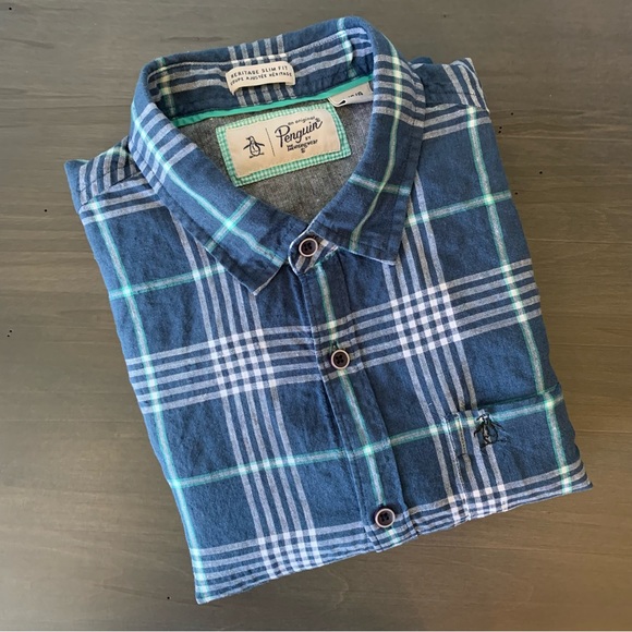 BlackCrowFinds's tweet photo. So good I had to share! Check out all the items I'm loving on @Poshmarkapp from @CarmPoshmark #poshmark #fashion #style #shopmycloset #originalpenguin: https://t.co/0nUFVAiXCW https://t.co/VKK7Q9EAw4