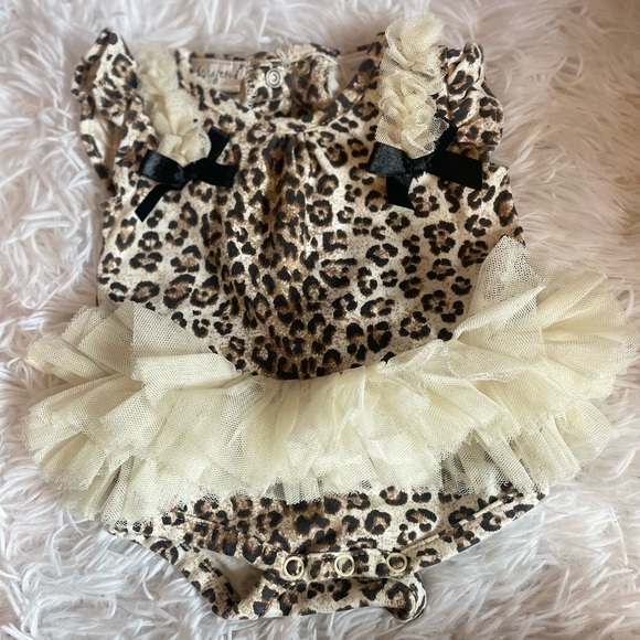 KiwiColored's tweet photo. So good I had to share! Check out all the items I'm loving on @Poshmarkapp #poshmark #fashion #style #shopmycloset #charmingcharlie #beechersbrook #babyrageous: https://t.co/pEwXNHkSTr https://t.co/i6lHULZ7r1