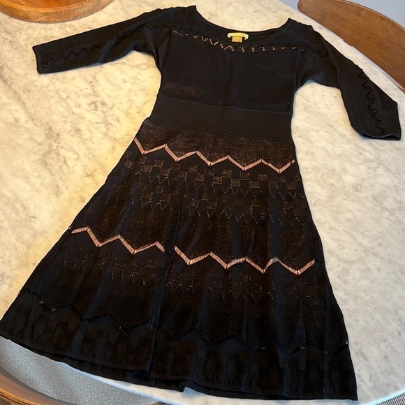 RobinRy1963's tweet photo. So good I had to share! Check out all the items I'm loving on @Poshmarkapp from @ShelleyB326 #poshmark #fashion #style #shopmycloset #catherinemalandrino #taylorandsage: https://t.co/OL4AIyFZnB https://t.co/mywz6KT7qr