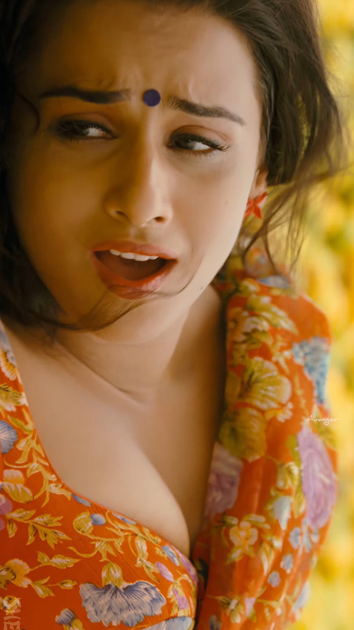 F1INTMBagAA9-kL?format=jpg&name=large