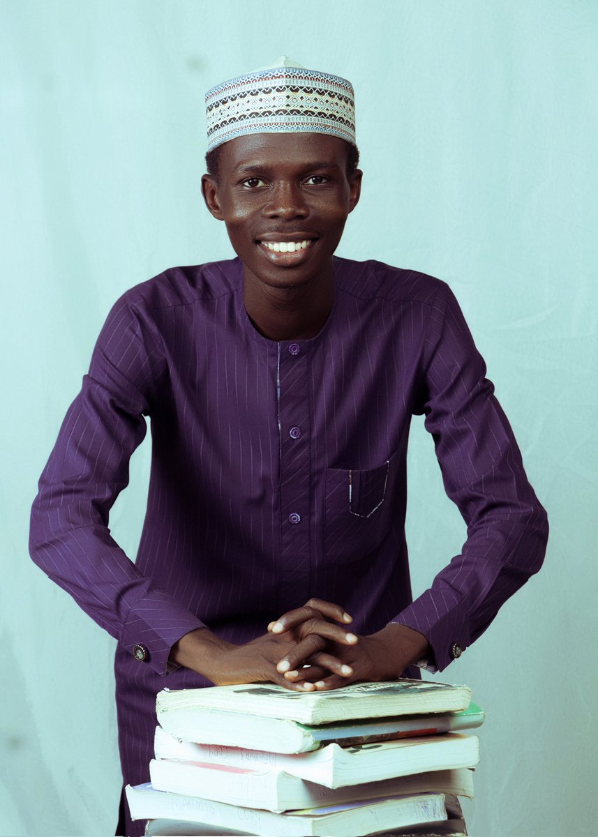 Engr_thabit's tweet photo. Alhamdulillah!❤️
*Obtained National Diploma in Civil Eng'g with first class (Best graduand) @Kadpoy
 and,
*B.Eng Civil Engineering with first class @BayeroUniversity.
Thank you all for the support and prayers.
Jazakumullah.🤲 https://t.co/wfWMirYs0J