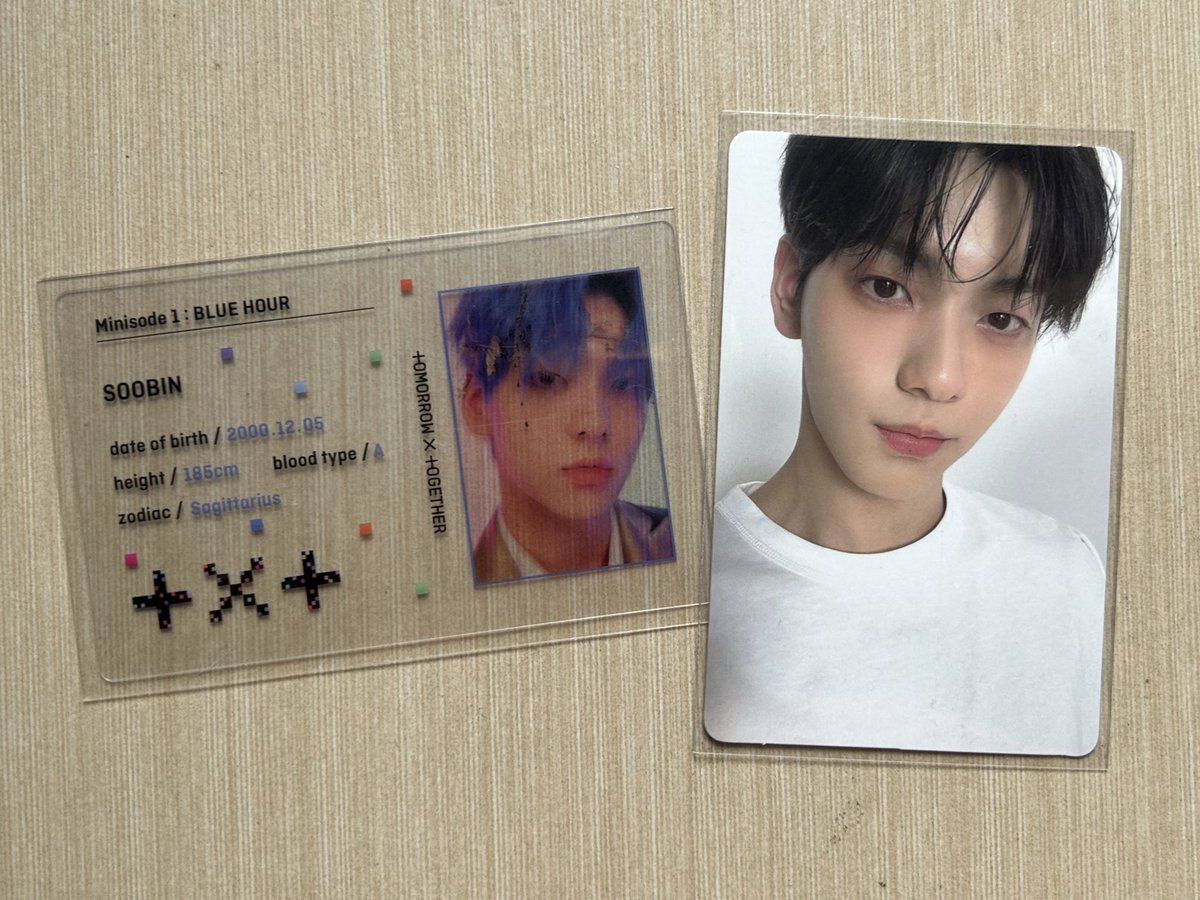 ryukamicart's tweet photo. 𓏔  wts lfb txt ph

        𓐄 250 php + pf and lsf 
        𓐄 onhand and ready to ship 
        𓐄 mint condi 

t . willing want to sell soobin blue hour vr thursday's child end ver selca https://t.co/p9ACxEDQt7