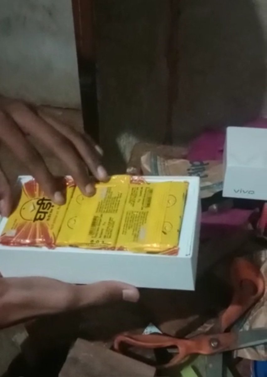 Ersanjaykumar6's tweet photo. Flipkart totally fraud with me I had booked the mobile Vivo T2 5G But Delivered Soap instead of Vivo T2 5G 6/128 Mobile https://t.co/kAWDXVrXe9