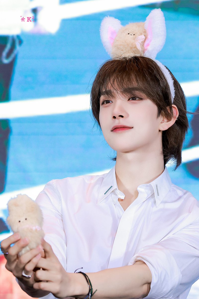 K2_1230_'s tweet photo. 230710 💝

#세븐틴 #seventeen
#조슈아 #joshua 

HD 🔗：https://t.co/aXCPinWK85 https://t.co/Jd7gslqlZo