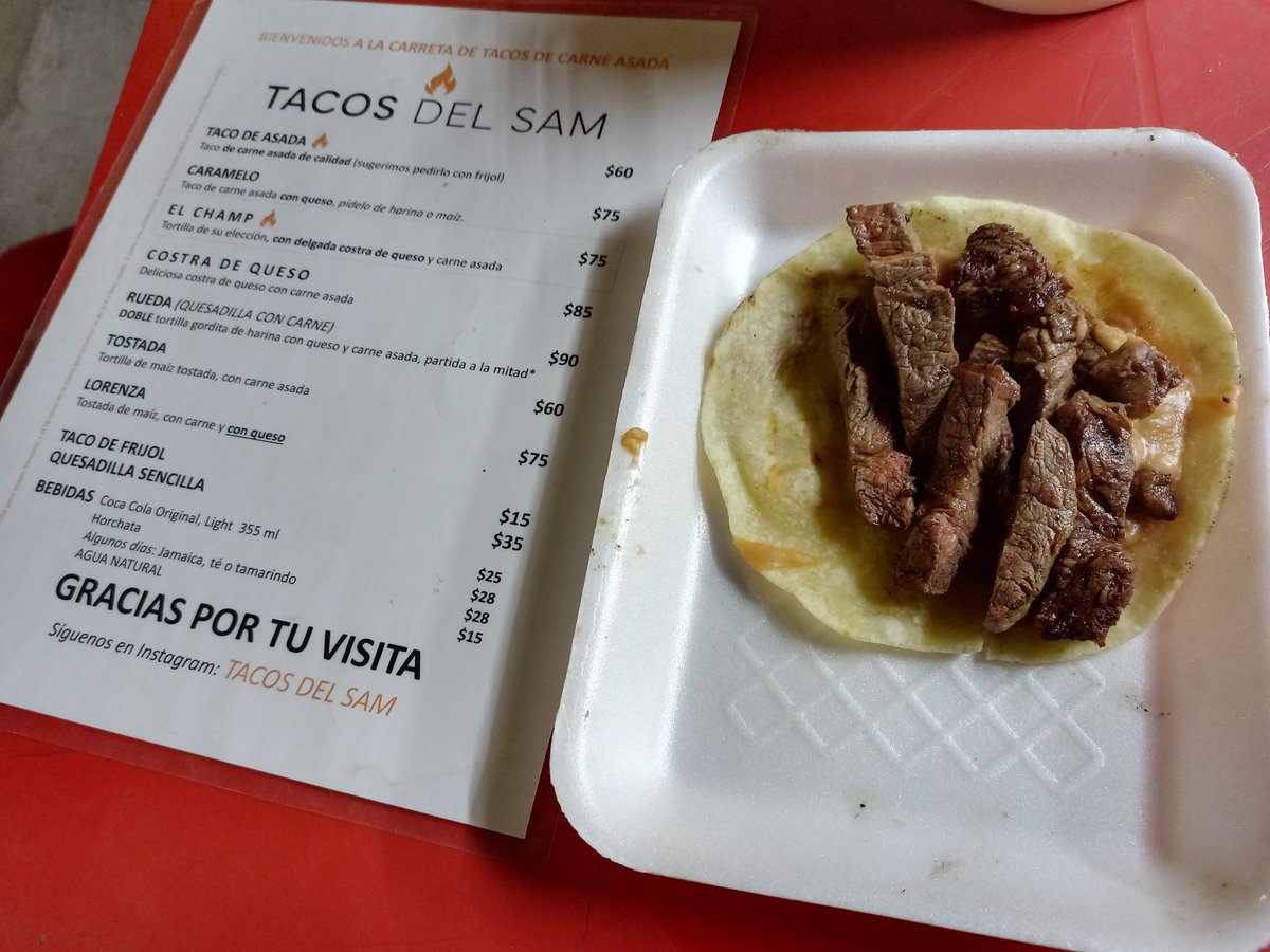 NARANJERO75's tweet photo. Acabo de dar con los mejores tacos de carne asada de Hermosillo, por ende del mundo "Tacos del Sam", apenas tienen 2 meses que abrieron, solidaridad y Blvd. Navarrete 👌🏻👌🏻
Desde que llegué supe de la calidad de sus tacos, son fans de @zoom95fm, no podían fallar. https://t.co/Px1axhVQ2U