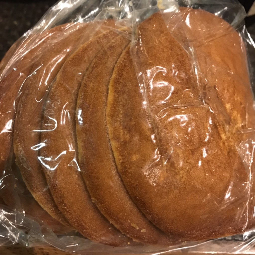 Coper21's tweet photo. どら焼きの皮　120円税込

値上げしてる気がする 
https://t.co/yCCRh8N6xG #tabelog https://t.co/CLucaqRXrz