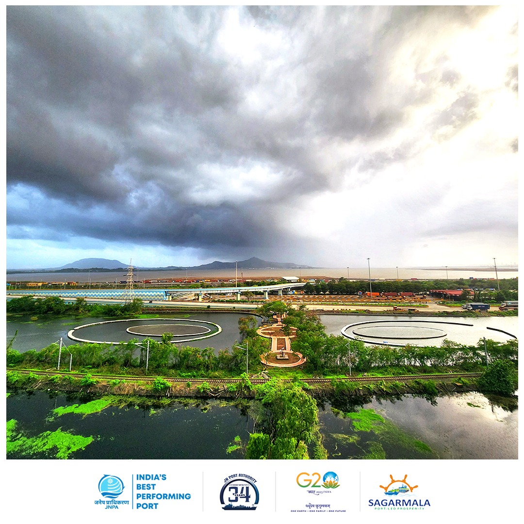 Immerse yourself in the captivating beauty of JNport's lake rejuvenation project, as the evening sky paints a breathtaking scene.

#ShotatJNPA #LakeRejuvenationProject #JNPA #JNPort #beautifulpic #GreenPort