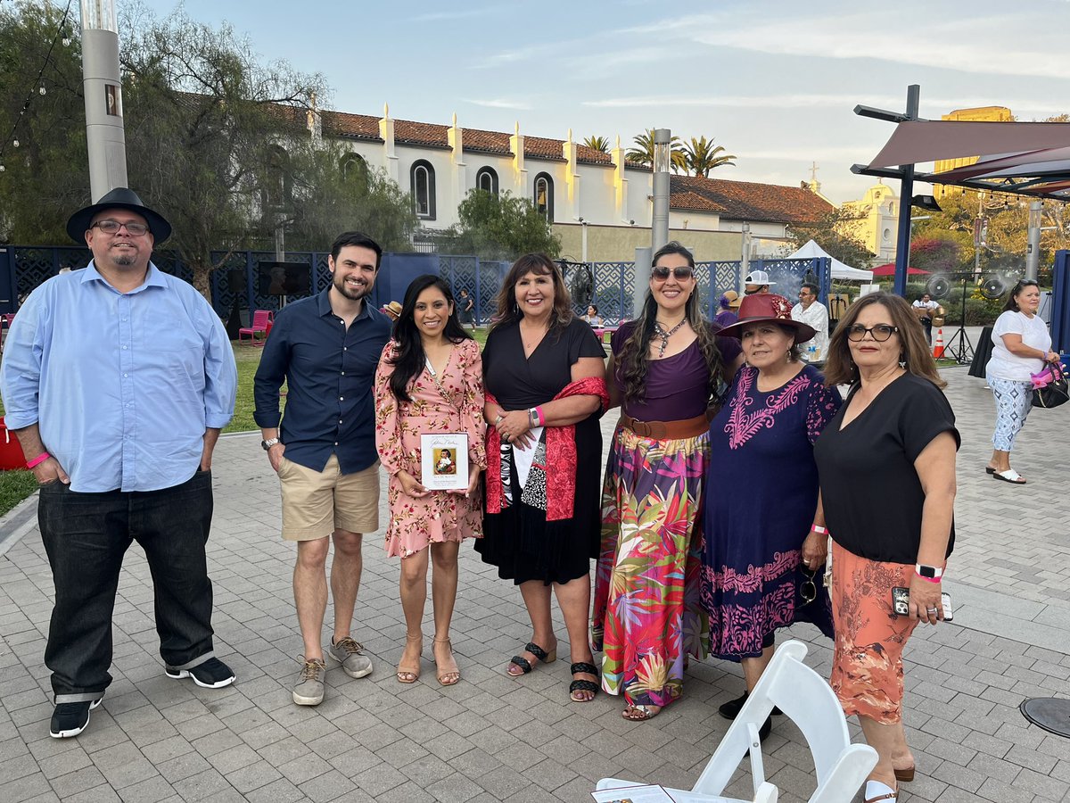 Today, we honored the memory of our Latina trailblazer, Gloria Molina! Gloria walked so women like me could run. I was honored to be surrounded by the Molina family. I thanked them for sharing her with us &amp; for inspiring me to run as a first-time expecting mom &amp; young Latina!