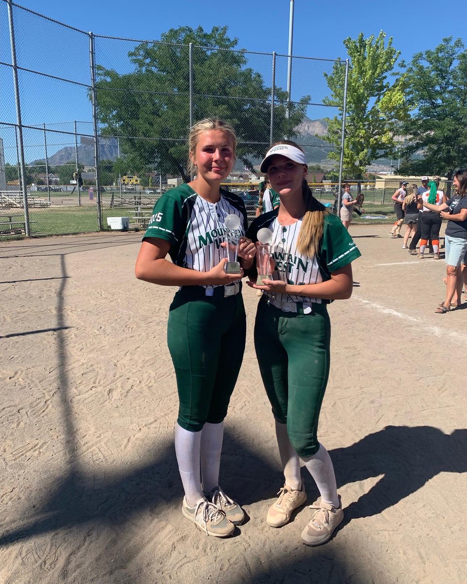 emmaharrow10's tweet photo. Undefeated Gold Bracket Champs in the Triple Crown World Series! We went 9-0! 🥎 @MountainWest16u https://t.co/wd3a8h3Yw0