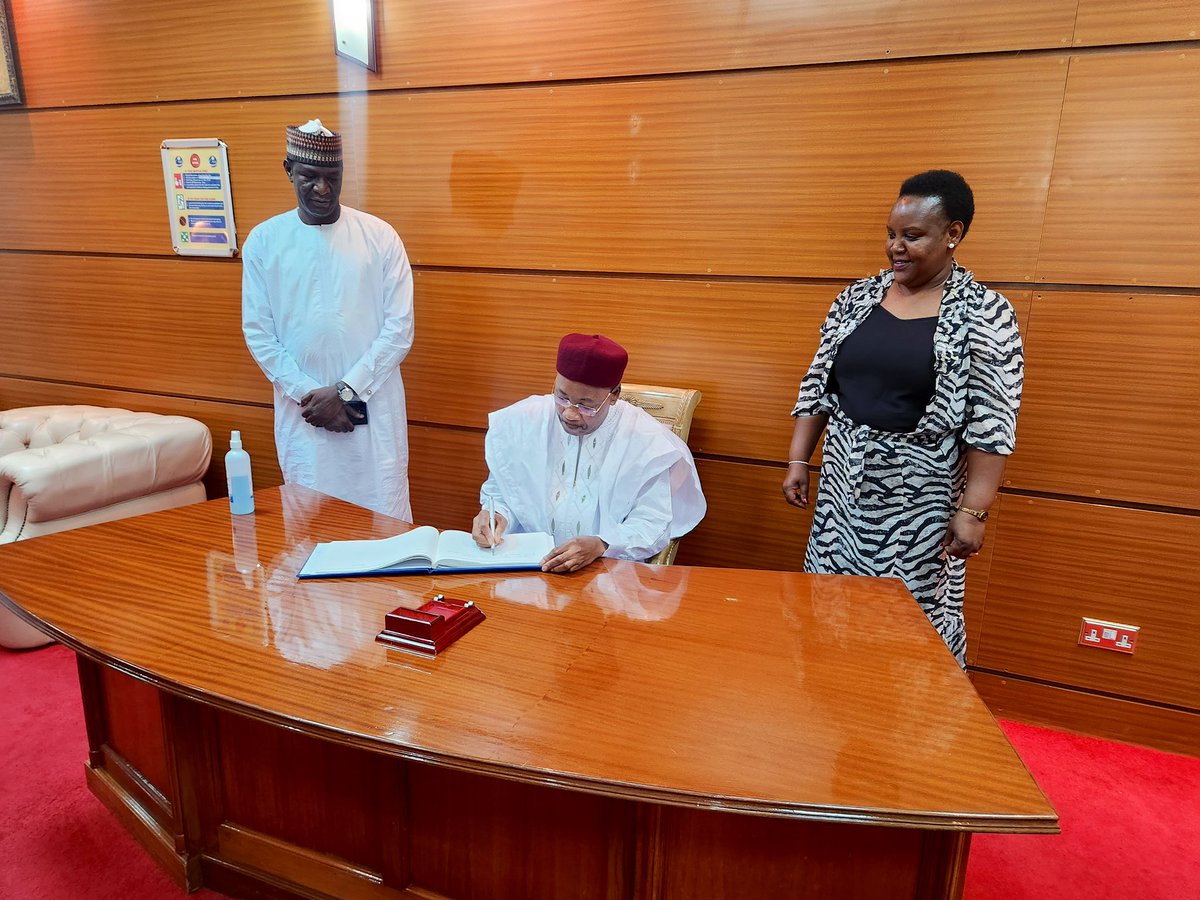 Fondation Issoufou Mahamadou tweet media