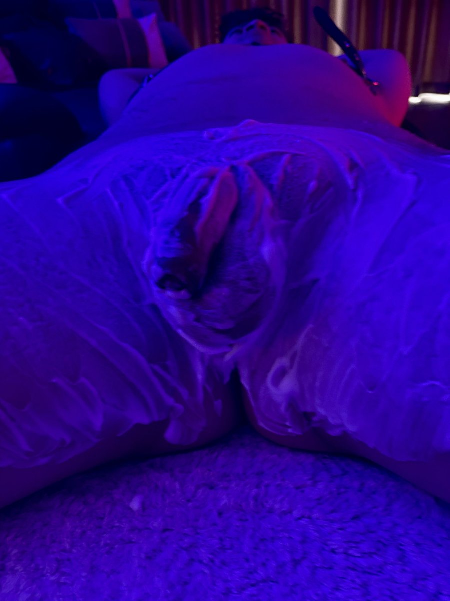 SubMuscleDom tweet media