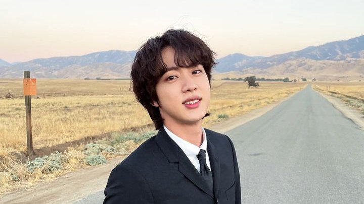 jinluvspace's tweet photo. 💫☄️🚀 https://t.co/B02d2PQybw