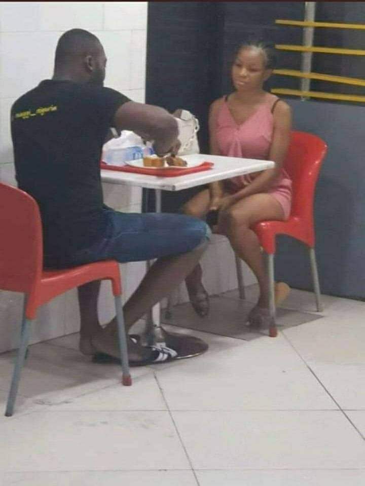 VarHaiti's tweet photo. Mwen ta kòmande yon pla pou ou tou men ou gen règ ou 😂😂😂😂😂😂 https://t.co/qVXMPwUgiC