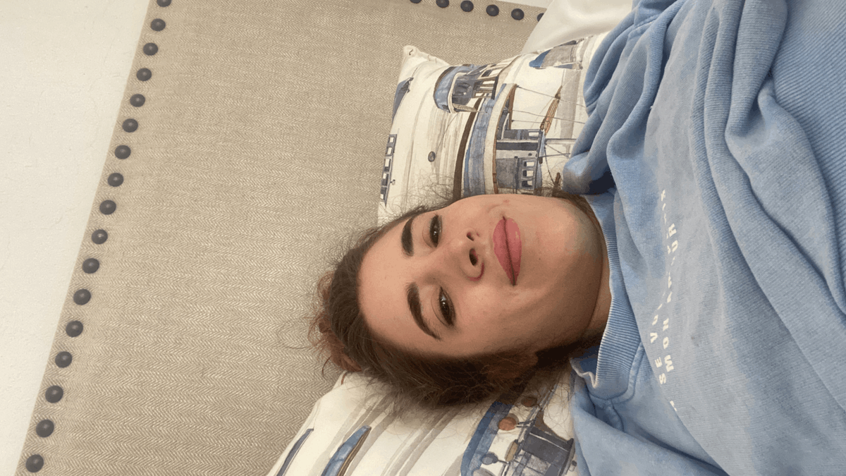 babecatalina_'s tweet photo. I need someone to warm my heart and my bed... https://t.co/tw8gh3enl7