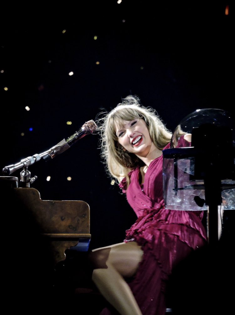 OFFICIAL ERAS MEGATHREAD visual data 2