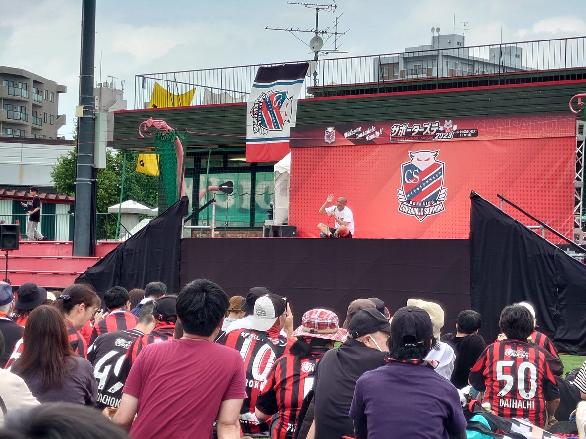 あきら tweet media