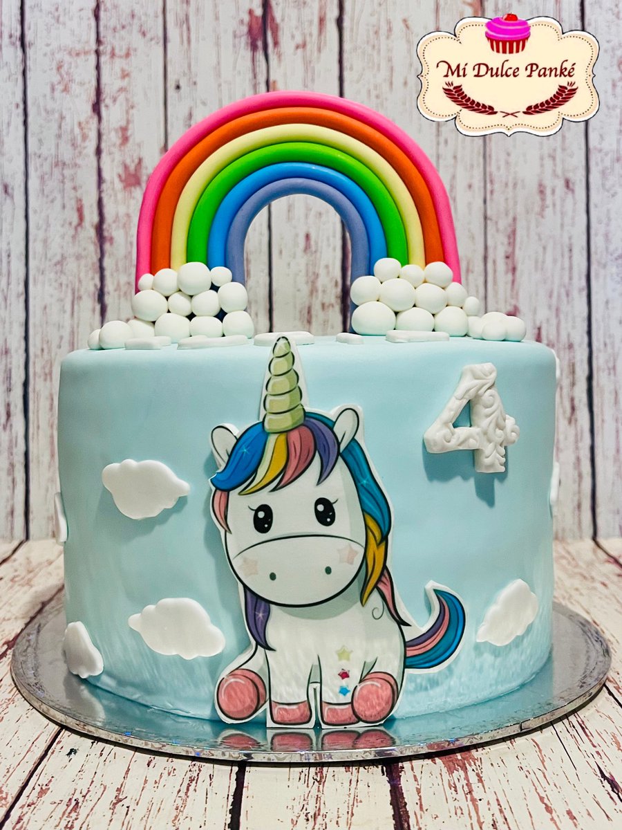 midulcepanke's tweet photo. Pastel Unicornio con Arcoíris con decoraciones en fondant e impresión comestible en hoja de arroz.
#MiDulcePanké #MiDulcePanke #HaciendoDulcesTusMomentos #FondantCake #PastelesTemáticos #Vainilla #MermeladaCasera #Philadelphia #MantequillaGloria #Alpura #Unicornio #arcoiris https://t.co/q1ZyNo6OqD