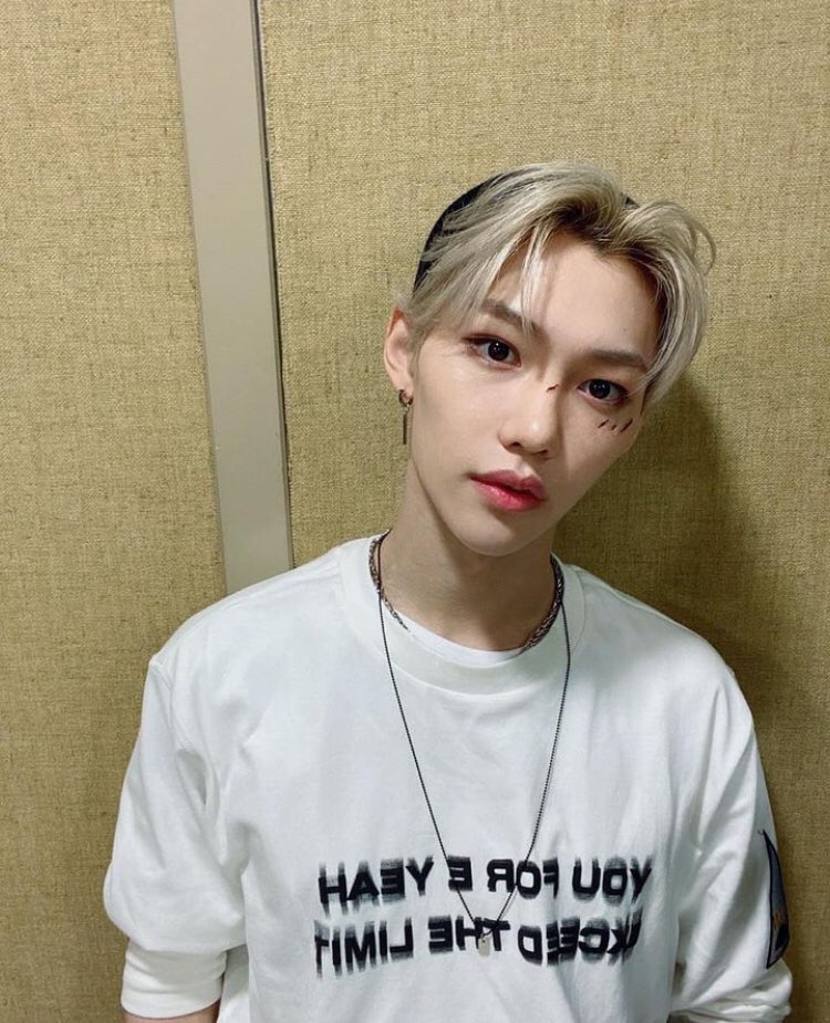 Aún sí es para barrer, me fui corriendo para llegar al #α︪︩saթʼ𝓼𓈒࣪𖥔𝑓est y mirar con mis propios ojitos el #𝒮𝕥ar𖤐𓈒࣪·retu͠rn del que todo e mundo habla OJO

サン  —  𝒮ᥙᥒshιᥒᥱ ᑲoყ 🌦 #Eⲙil