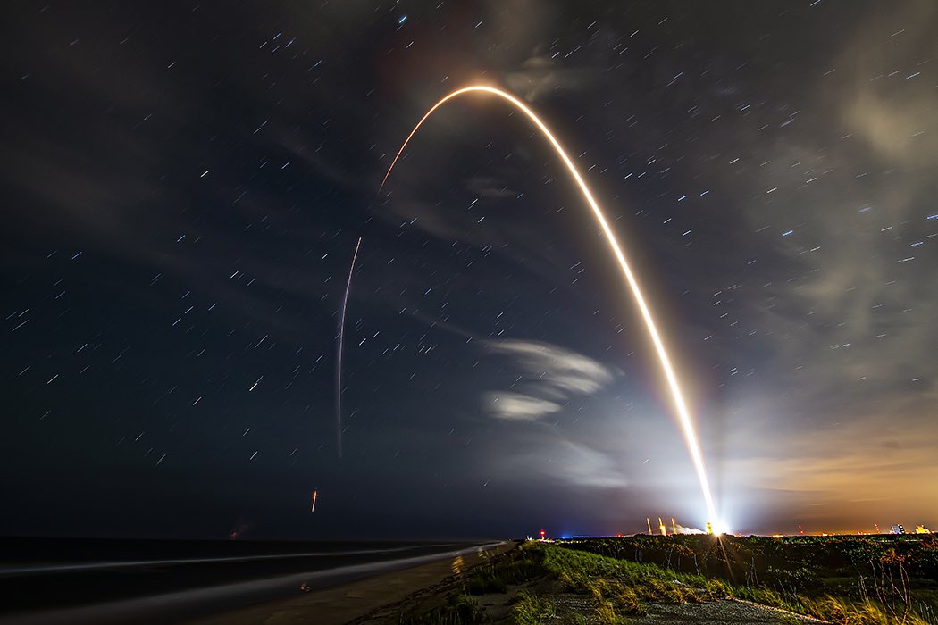 RT @LaunchPhoto: Falcon 9 launches Starlink 5-15 https://t.co/6zzF5GqwDB