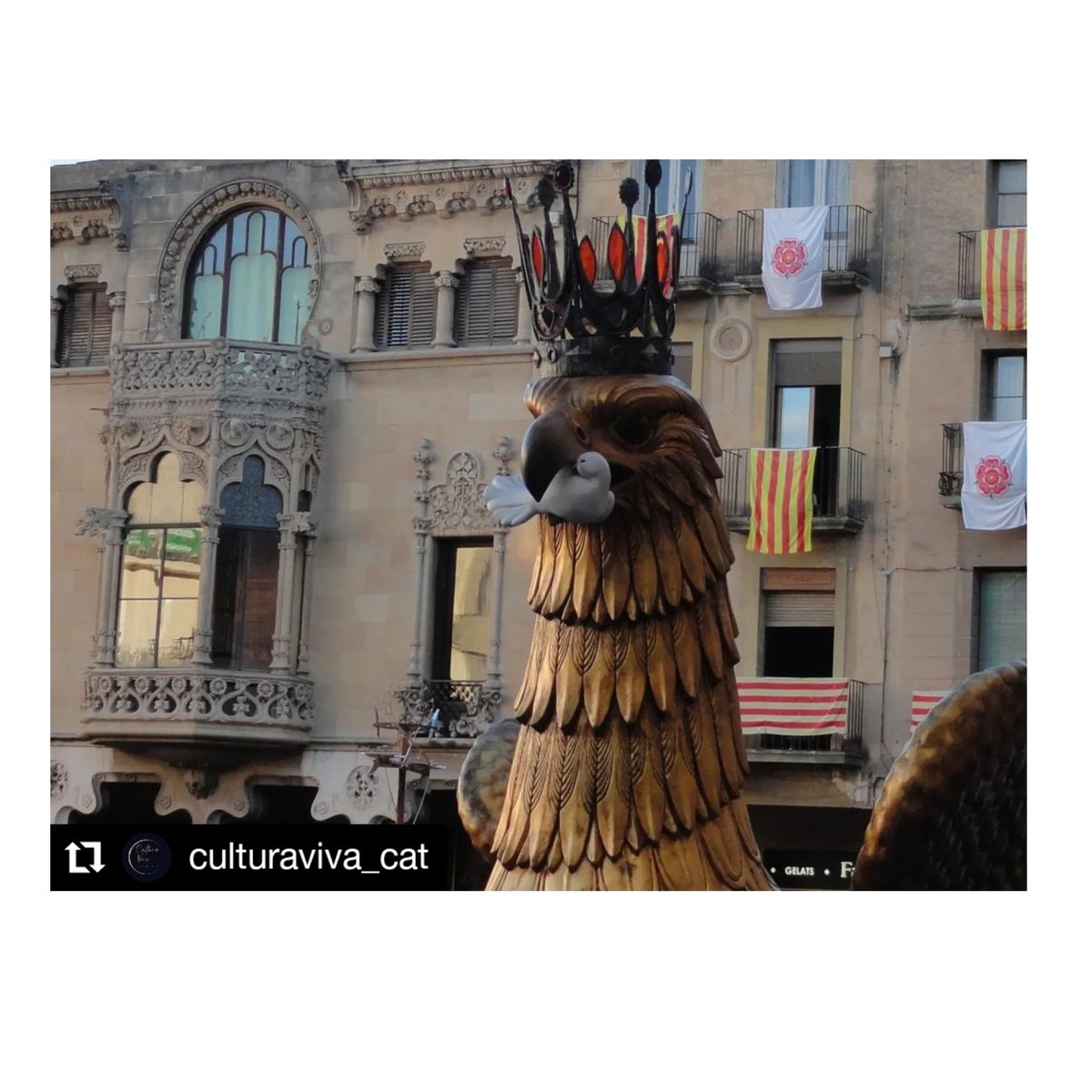 #Repost @culturaviva_cat

Bona Festa Major de Sant Pere!
Felicitats als Pere, Pedro, Pau, Pablo, Pol.
#SantPere2023
#FMReus #CompletesdeReus
 #Catalonia #FestesMajors
#cultura #música #tradicions
#santperereus #festacat #catalunyafotos #total_reus
28-29/juny/2023
#AligaDeReus