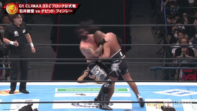 FaceGenerico's tweet photo. Dejemos #TriplemaníaXXXI y pasemos a algo más interesante como el cabezazo con el que Tomohiro Ishii le acaba de romper la quijada a David Finlay. #G1CLIMAX33 #njpw #Wrestling #Puroresu #G1開幕 #FaceGenerico https://t.co/KSlDSfh030