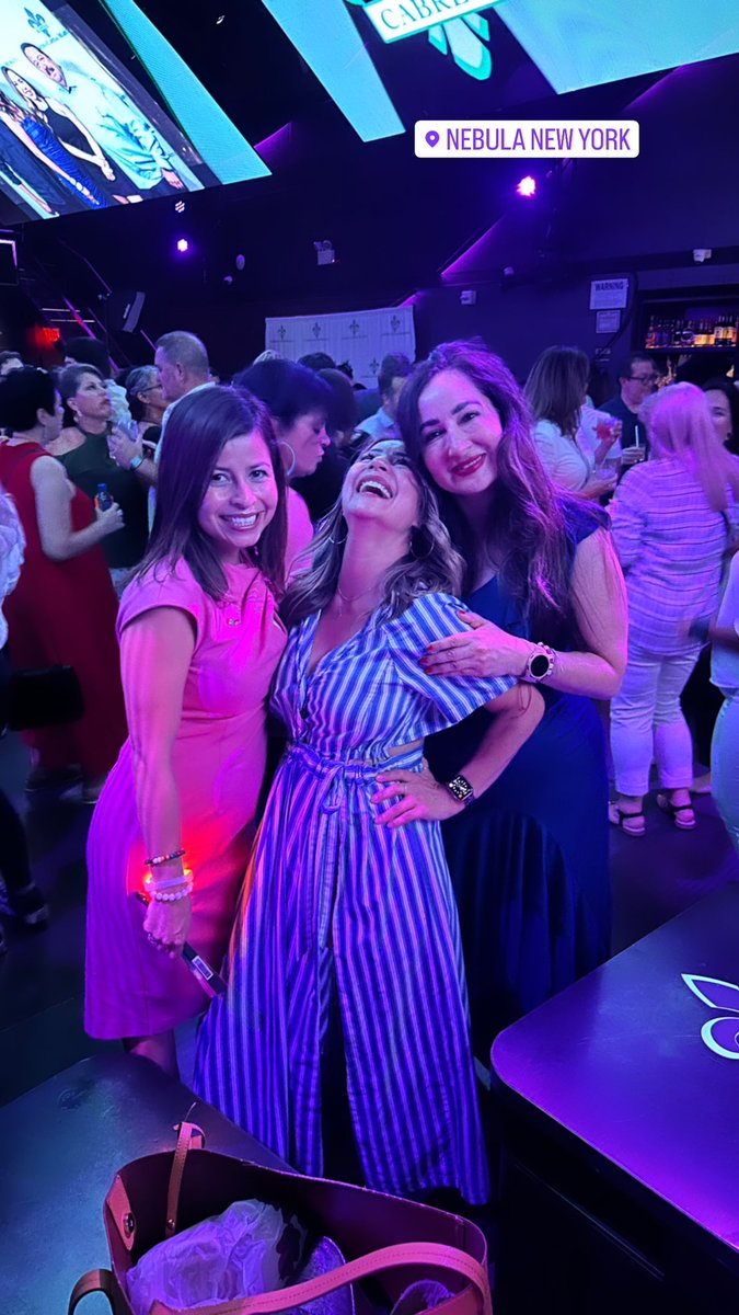 ✊🏽Thankful for those who invest in building community, advance narratives of access &amp; elevates all people. 

🤔First time at <a href="/NALEO/">NALEO Educational Fund</a> #naleo2023 &amp; had some interesting takeaways. #Askme 

🍎Nevertheless, #NYC never disappoints.