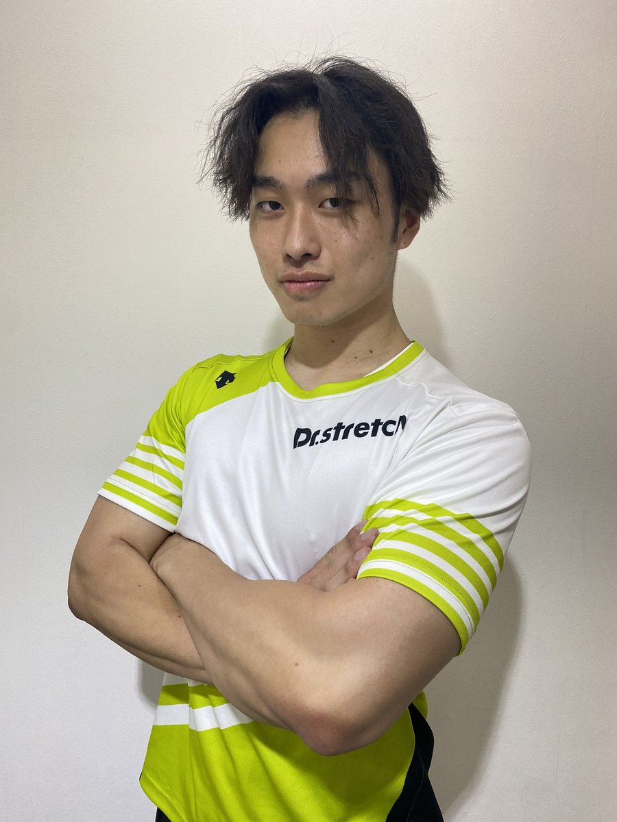 YusukeDSyotsuya's tweet photo. こんばんは！！
今日からTwitterを始めました。
四谷三丁目店の養父勇介と申します！
4/30から店舗デビューしました🤡
あっという間の3ヶ月でした！！

今後の目標はフィジーク優勝です🏆
ぜひ、応援してくださいね！

#青空勇介
#養父とかいてやぶ
#日本に1000人 https://t.co/eHiViz5ca8
