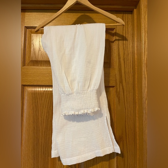 So good I had to share! Check out all the items I'm loving on <a href="/Poshmarkapp/">Poshmark</a> #poshmark #fashion #style #shopmycloset #erika #joie: posh.mk/0T7liNyntBb