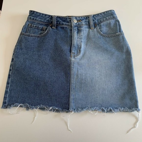 So good I had to share! Check out all the items I'm loving on <a href="/Poshmarkapp/">Poshmark</a> #poshmark #fashion #style #shopmycloset #madewell #stjohnsbay #pacsun: posh.mk/ivvAv4zntBb