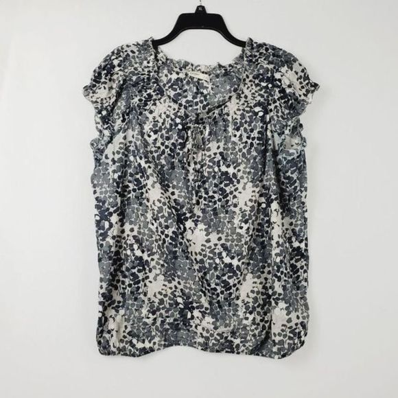 meetthemosleys's tweet photo. So good I had to share! Check out all the items I'm loving on @Poshmarkapp #poshmark #fashion #style #shopmycloset #oldnavy #landsaposend: https://t.co/GuitPn77lp https://t.co/5hIRU1i4Jq