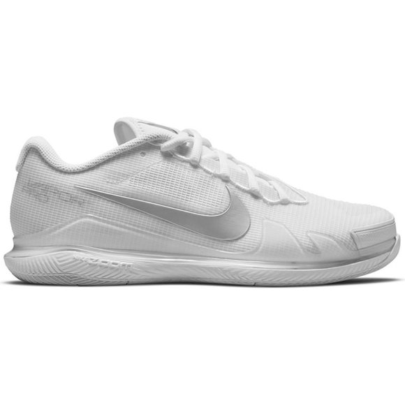 viccik25's tweet photo. So good I had to share! Check out all the items I'm loving on @Poshmarkapp #poshmark #fashion #style #shopmycloset #newbalance #nike #converse: https://t.co/0zSKr9Cpdm https://t.co/bGD05QEYUv