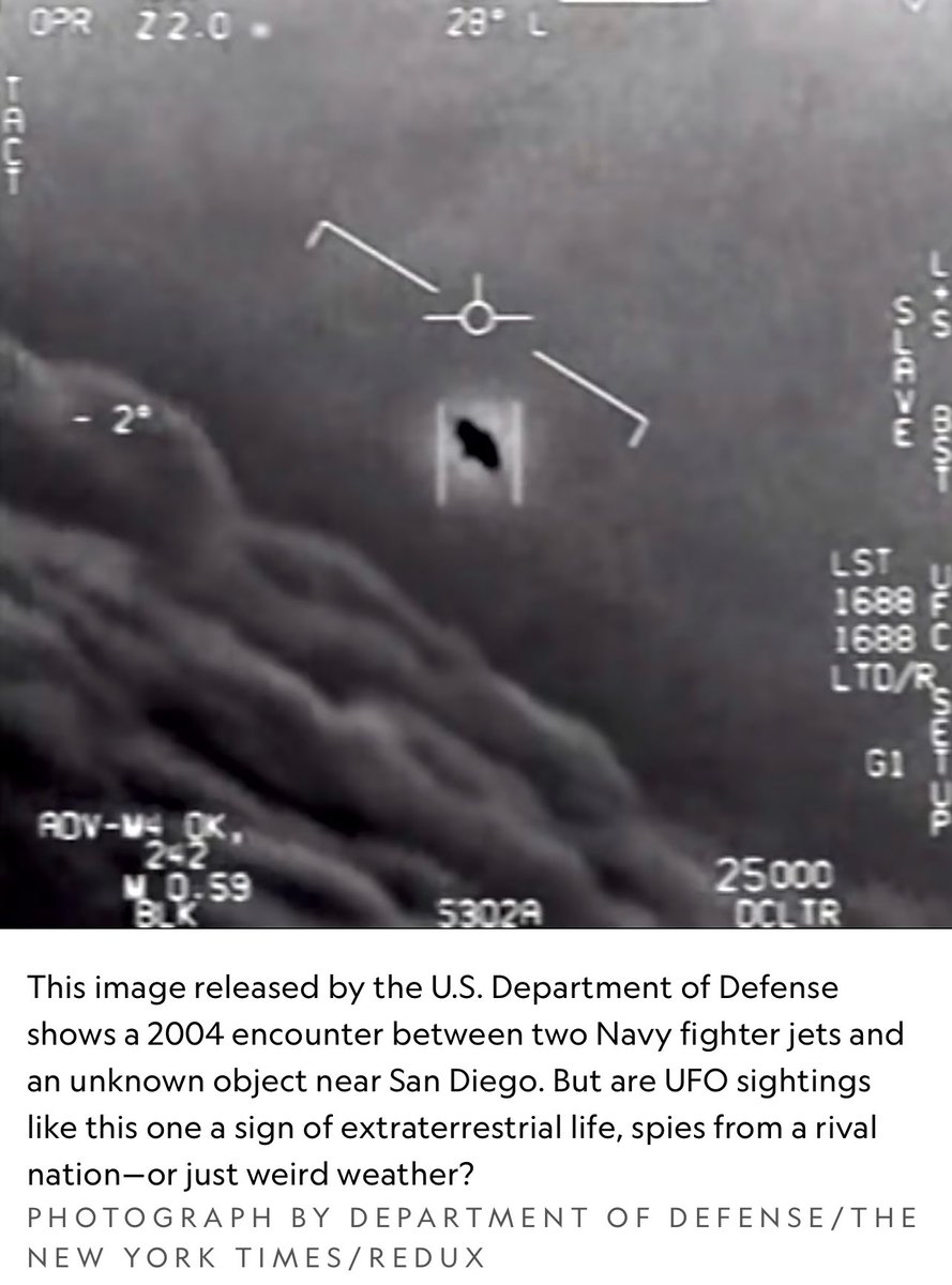 “Unidentified Aerial Phenomena”, thread ini doain aja berbahasa (MOSTLY) Indonesia.

Yuk, kita mulai dari artikel ini:

nationalgeographic.com/science/articl…

Ini foto yang harus kalian perhatikan, foto resmi dari kementerian sini.