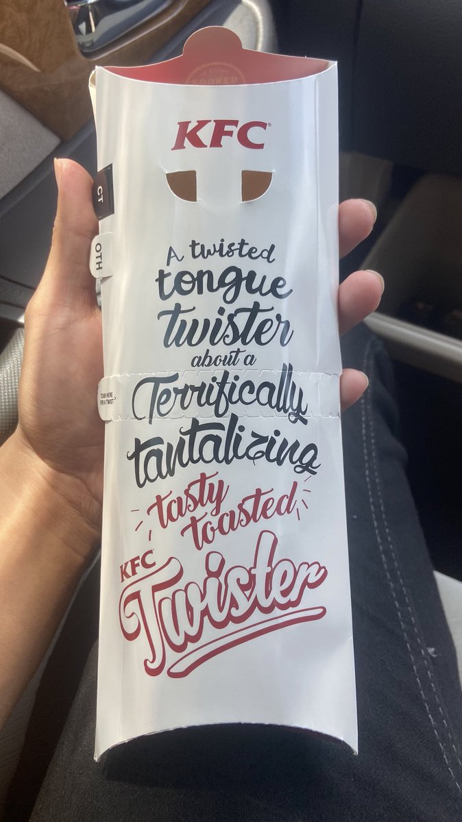 vvvibhare99's tweet photo. Ni je hadiah harini😕 https://t.co/1mT5H46tT4