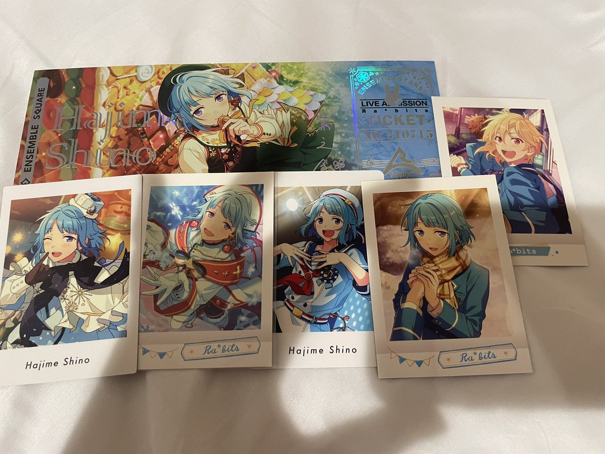 dollfuldance's tweet photo. combining post >.<
Us based ww ok

just hajime set (3rd img) - $8
All ra*bits - $40

Rotating stand - $10
Ritsu stand - $20
Ticket - $2
Pasha - $1.5 each
Clear card - $1

Pls dm if u can ! But if u can’t pls comment on my pinned to buy :o)

@EnstarsGoods ty ! https://t.co/GRWGPb8TEy