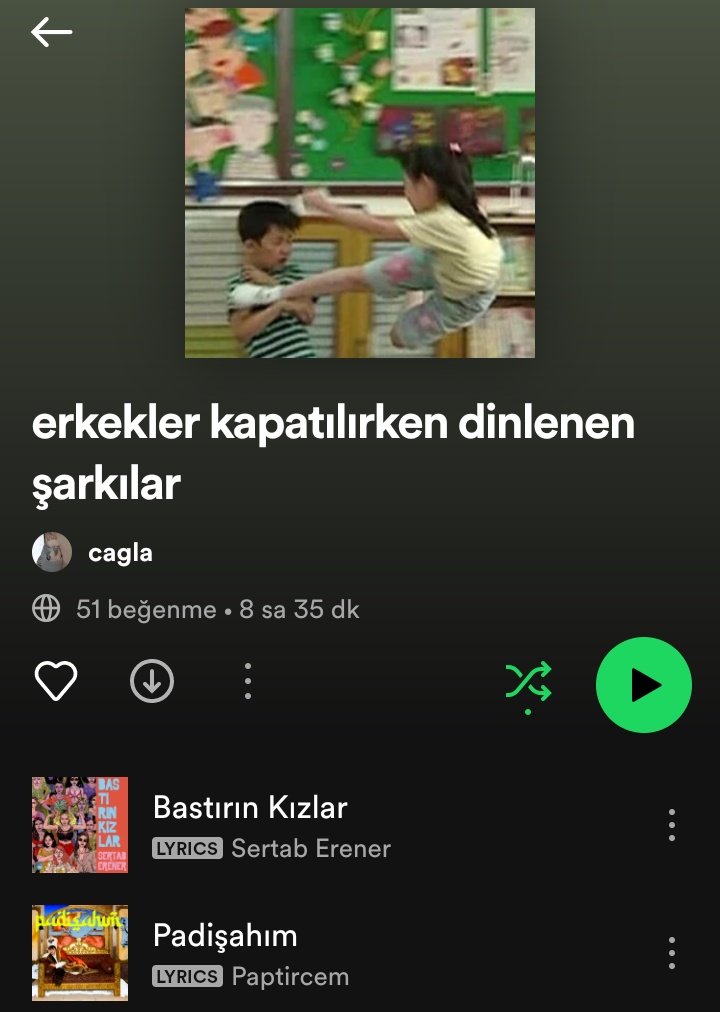 Fav playlistimi dinleyerek güne başladım 💅